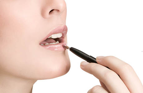 5 Cara Efektif Tuk Cegah Bibir Keriput 1